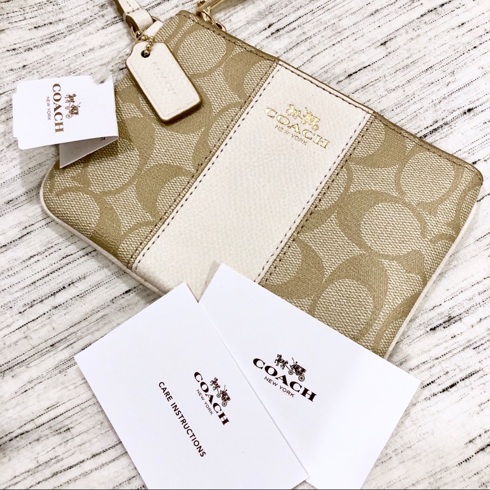 NWT Coach Cream and Gold Wristlet